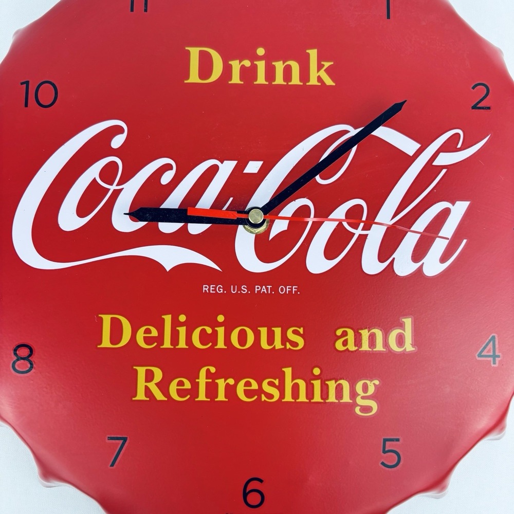 Coca-Cola 12" round metal wall clock "Delicious and Refreshing" works‎